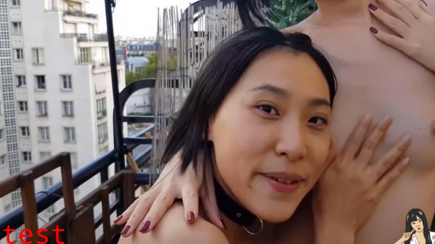 中国美女留学生在巴黎阳台上玩3P